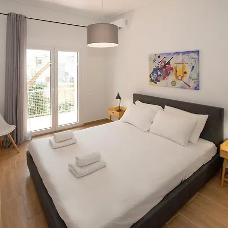 Apartament Beautiful Near The Sea By Ghh Atena
